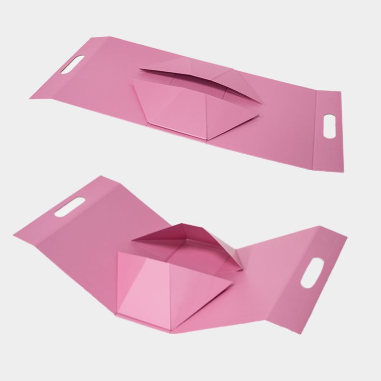 Portable magnetic folding box1
